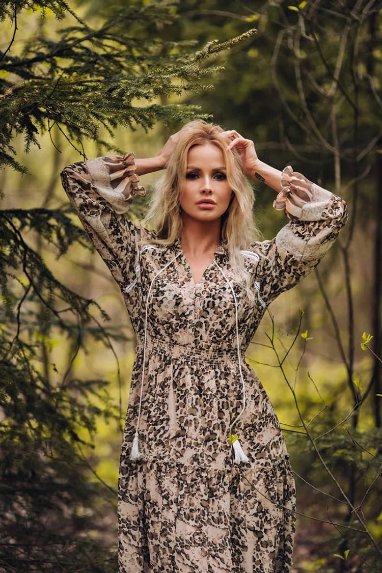 corka-macgyvera - zdjęcie 3