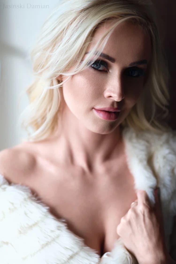 corka-macgyvera - zdjęcie 2