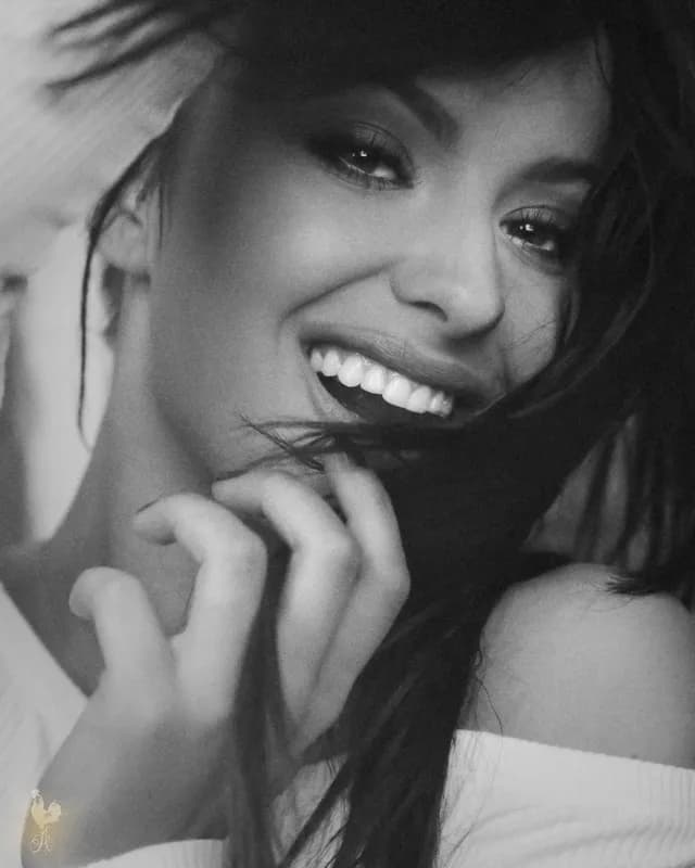 Zdjęcie ROOSTER PHOTOGRAPHY