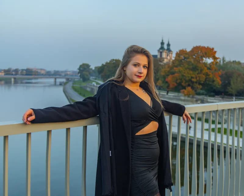 Zdjęcie MONIKA